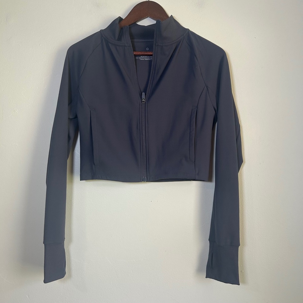 Paragon Relentless Cropped Full Zip Performance Jacket Size Large Dark Gray